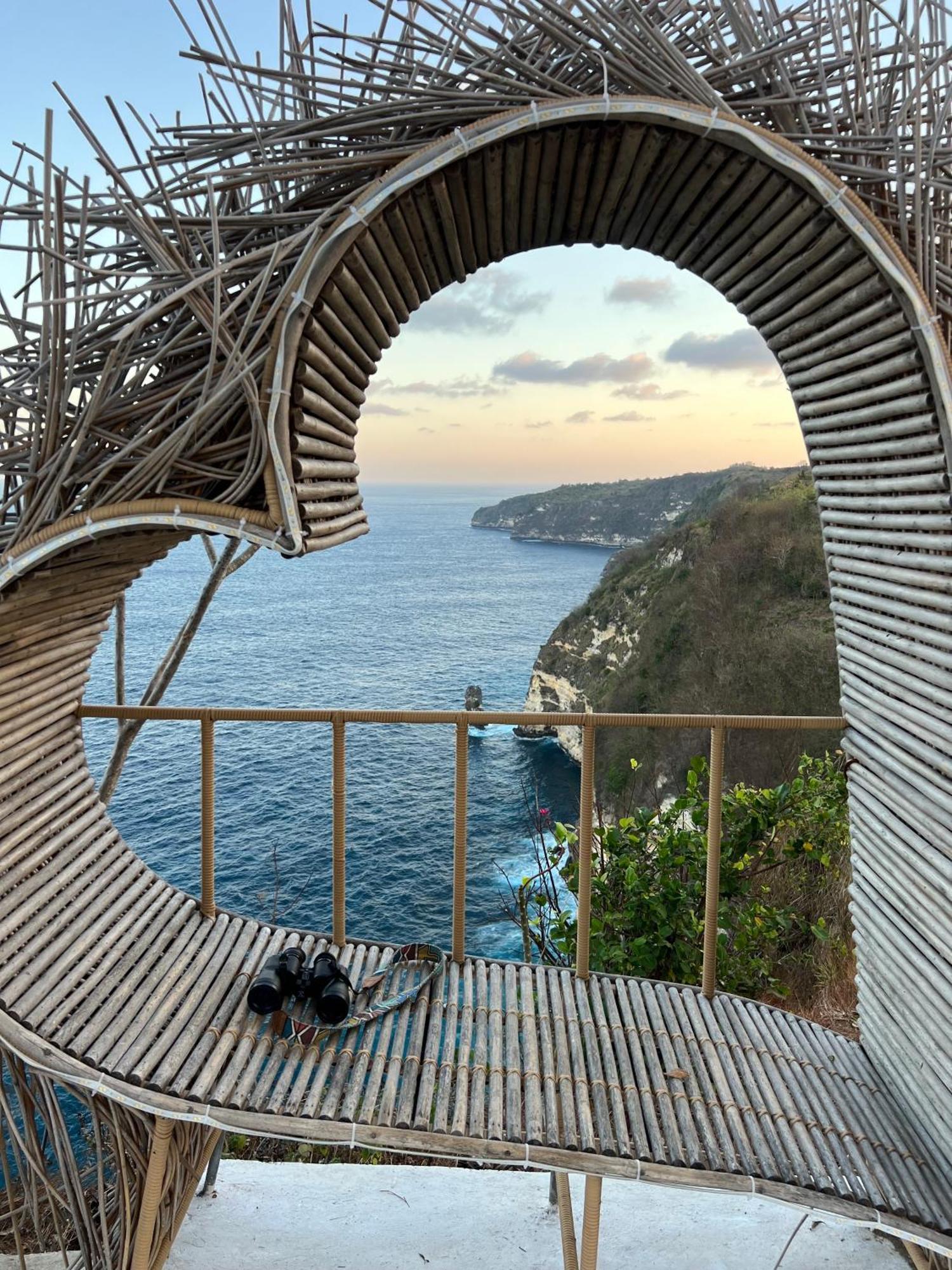 Tropical Glamping Nusa Penida - Private Romantic Seaside Bungalow Diamond Beach Pelilit Ngoại thất bức ảnh